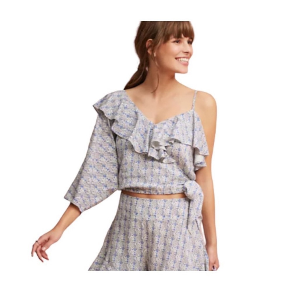 Maeve by Anthropologie Blue & White Pineapple Print Wrap Top Size M
